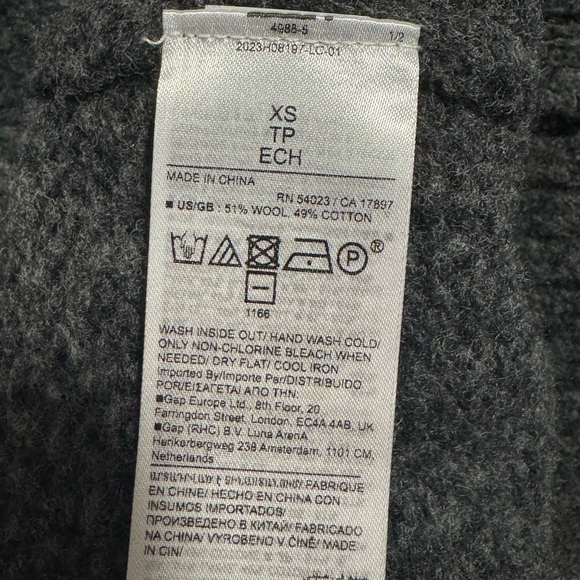 NWT! Banana Republic Gray Salma Wool Cottonn Oversized Sweater - Size XS 💙 - Picture 7 of 8